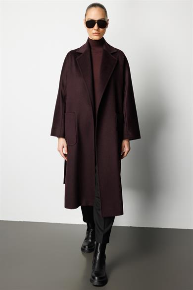 Dıştan Cepli Kemerli Manto