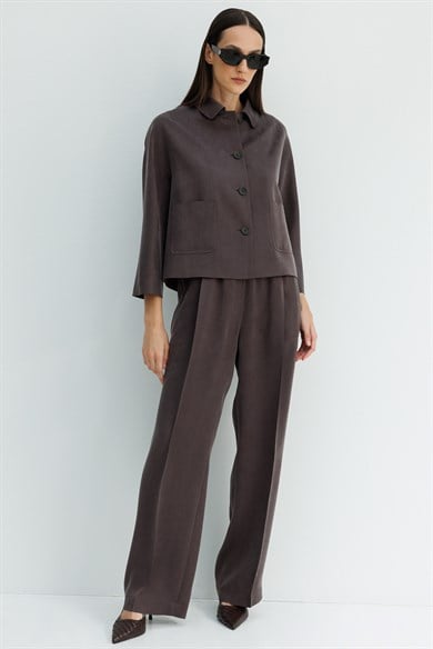 Dıştan Cepli Kısa Ceket