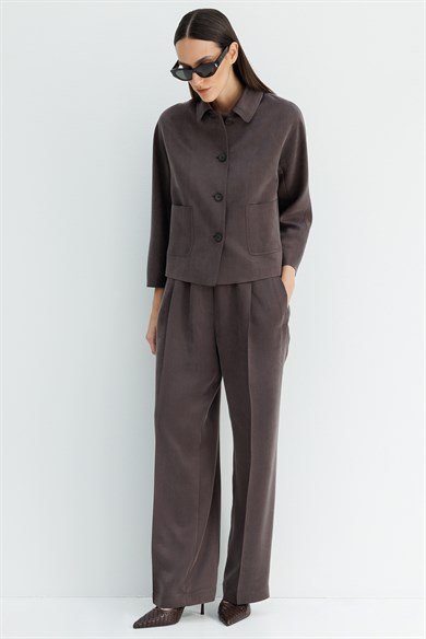 Dıştan Cepli Kısa Ceket