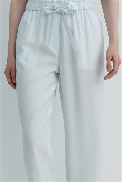 Elastan Kemerli Bağcıklı Pantolon