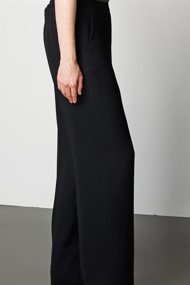 Elastan Kemerli Bol Kesim Cepli Pantolon