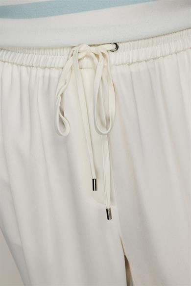 Elastan Kemerli Bol Kesim Pantolon