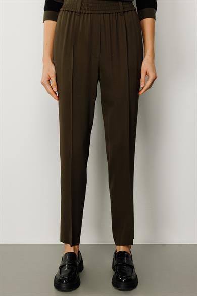 Elastan Kemerli Dar Paça Pantolon