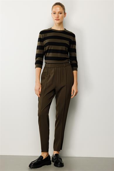 Elastan Kemerli Dar Paça Pantolon