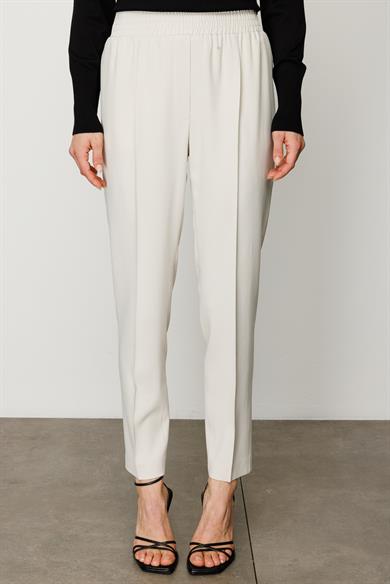 Elastan Kemerli Dar Paça Pantolon