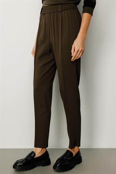 Elastan Kemerli Dar Paça Pantolon