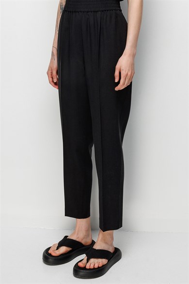 Elastan Kemerli Dar Paça Pantolon