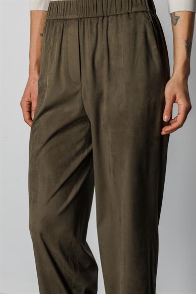 Elastan Kemerli Güderi Görünümlü Pantolon