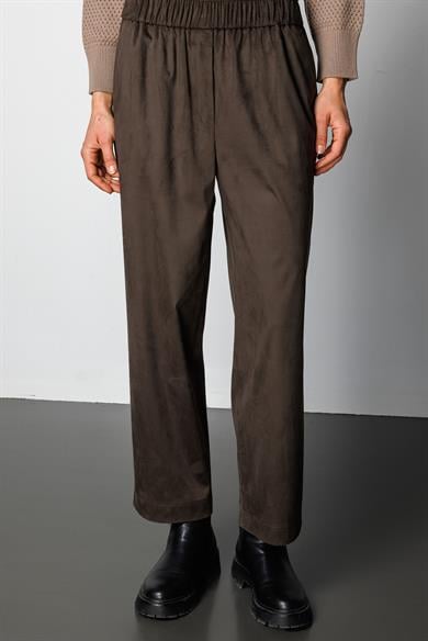 Elastan Kemerli Güderi Görünümlü Pantolon