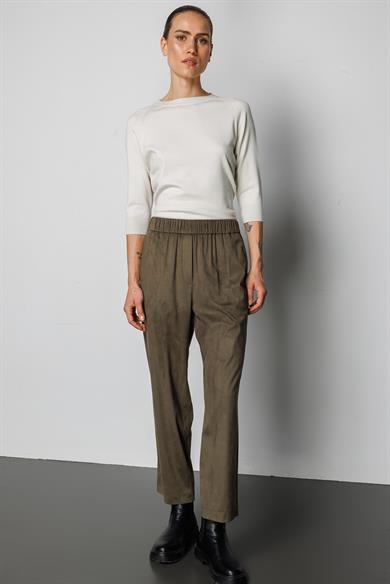 Elastan Kemerli Güderi Görünümlü Pantolon