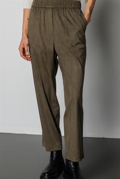 Elastan Kemerli Güderi Görünümlü Pantolon