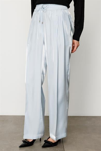 Elastan Kemerli Pileli Pantolon