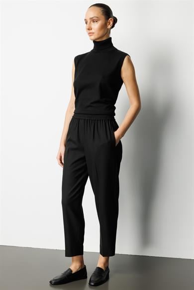 Elastan Kemerli Yırtmaçlı Pantolon