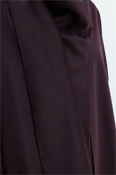 Fularlı Pelerin
