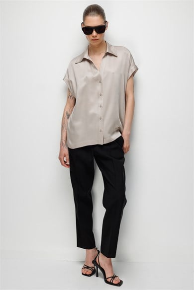 Gömlek Yaka Düşük Kol Bluz