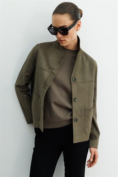 Güderi Görünümlü Dıştan Cepli Kısa Ceket