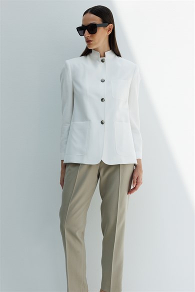 Hakim Yaka Dıştan Cepli Ceket