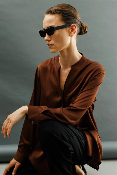 Hakim Yaka Gizli Pat Bluz