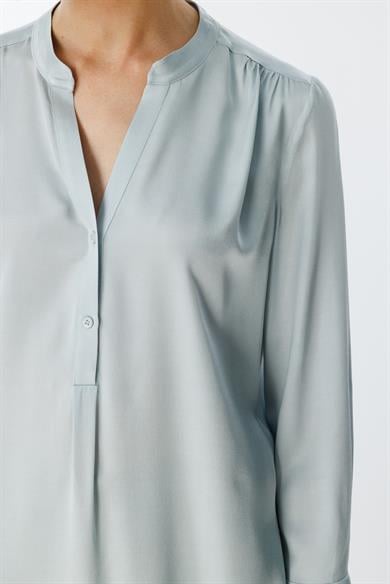 Hakim Yaka Yarım Patlı Bluz