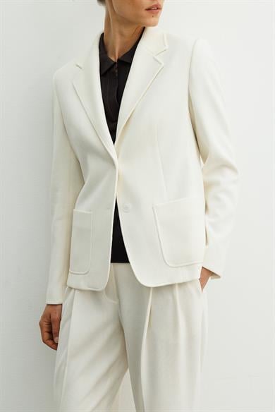 İki Düğme Kadife Ceket