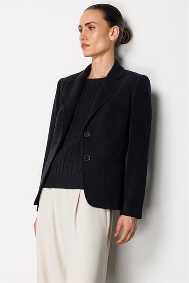 İki Düğme Kadife Ceket