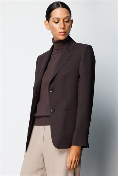 İki Dügmeli Dıştan Cepli Ceket