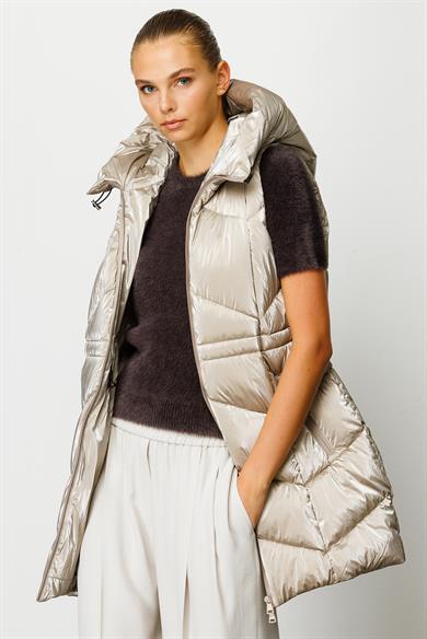 Kapüşonlu Kolsuz Anorak