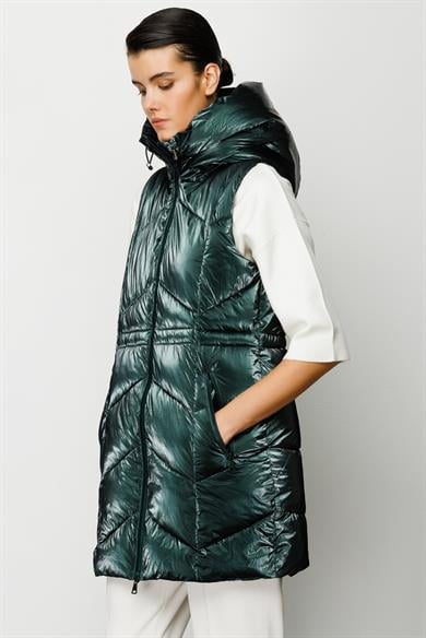 Kapüşonlu Kolsuz Anorak