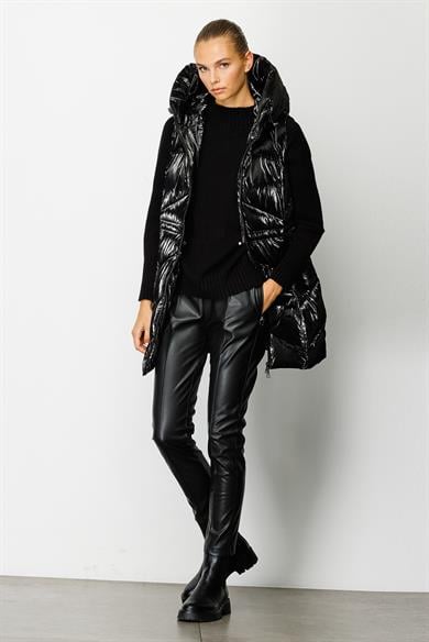 Kapüşonlu Kolsuz Anorak