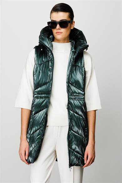 Kapüşonlu Kolsuz Anorak