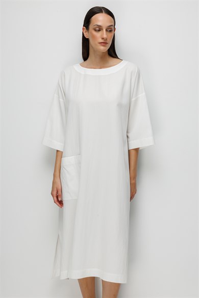 Kayık Yaka Cepli Elbise