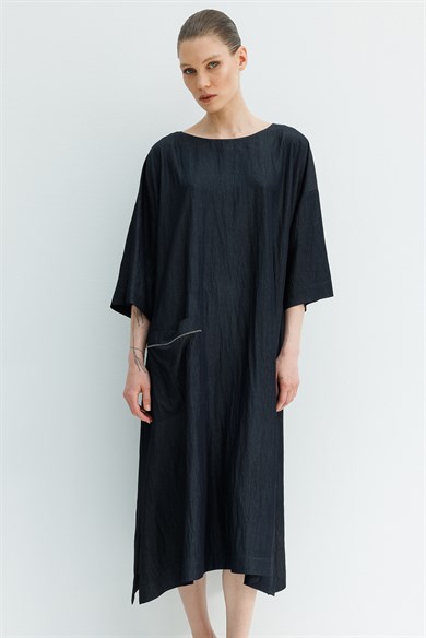 Kayık Yaka Cepli Elbise