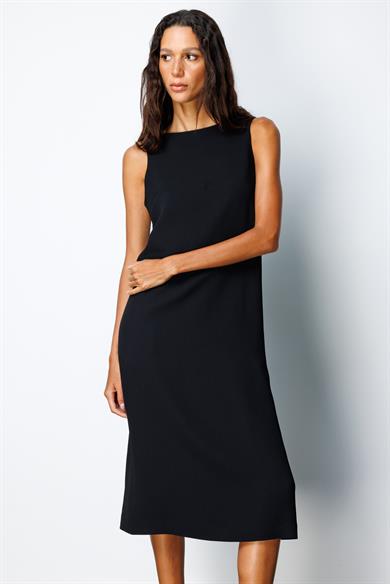 Kayık Yaka Kolsuz Midi Elbise