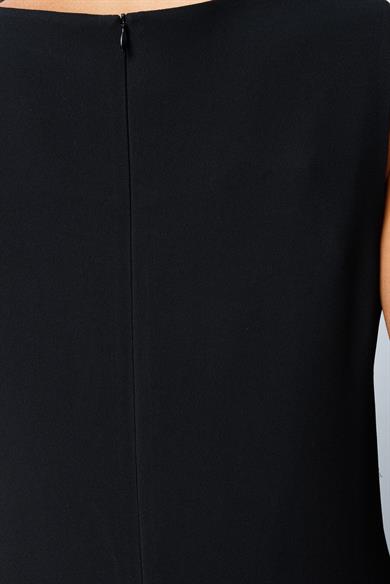 Kayık Yaka Kolsuz Midi Elbise