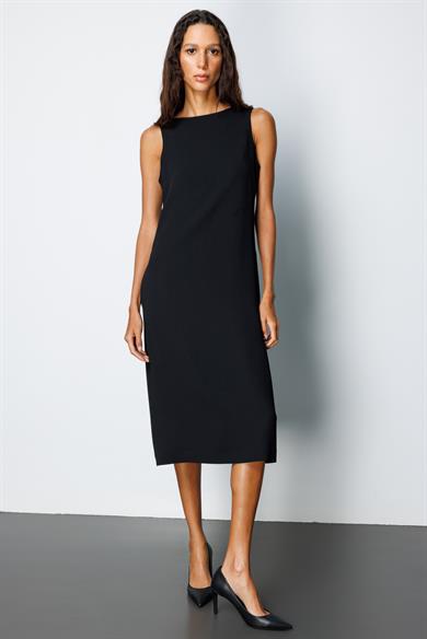 Kayık Yaka Kolsuz Midi Elbise