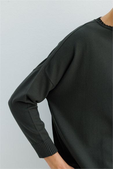 Kayık Yaka Oversize Triko