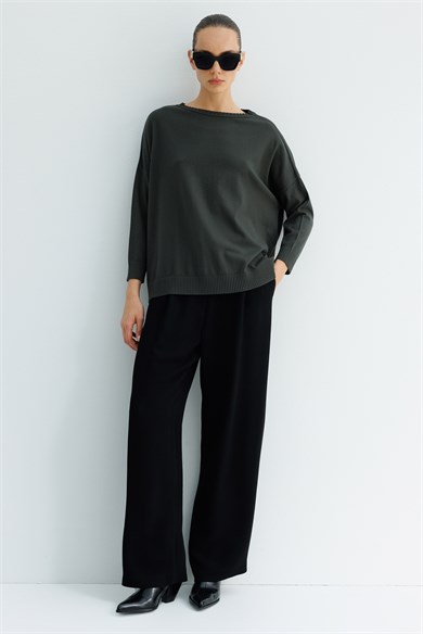 Kayık Yaka Oversize Triko