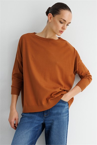 Kayık Yaka Oversize Triko