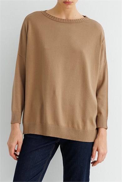 Kayık Yaka Oversize Triko