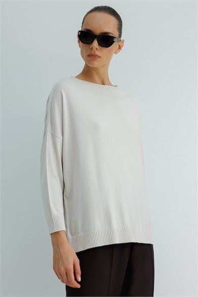 Kayık Yaka Oversize Triko
