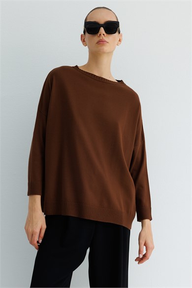 Kayık Yaka Oversize Triko