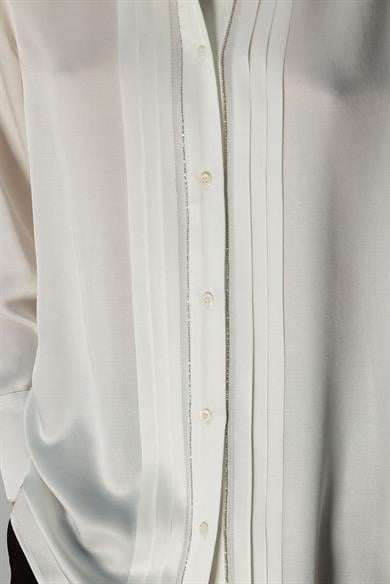 Metal Aksesuarlı Bluz