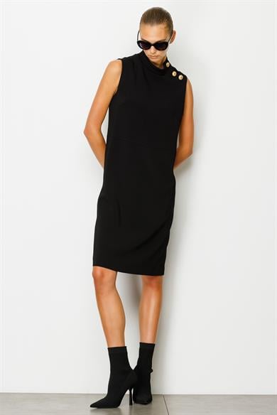 Metal Düğmeli Dik Yaka Kolsuz Elbise