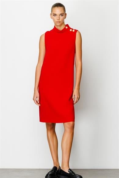 Metal Düğmeli Dik Yaka Kolsuz Elbise