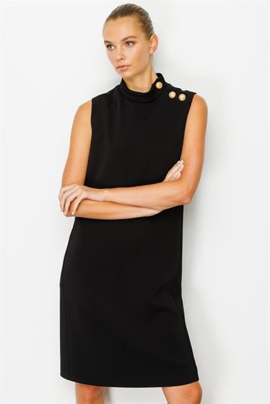 Metal Düğmeli Dik Yaka Kolsuz Elbise