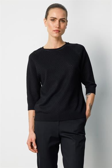 Nopeli O Yaka Truvakar Kol Triko