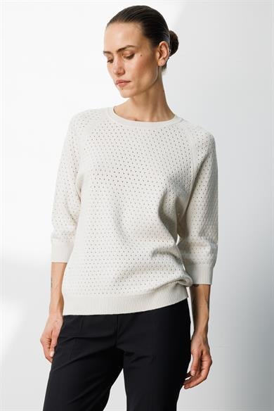 Nopeli O Yaka Truvakar Kol Triko