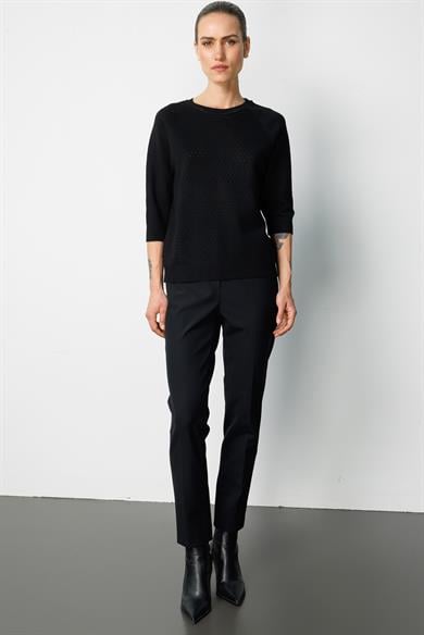 Nopeli O Yaka Truvakar Kol Triko