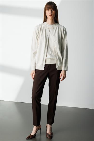 O Yaka Jakarlı Hırka