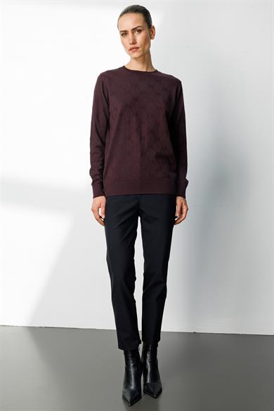 O Yaka Jakarlı Uzun Kol Triko